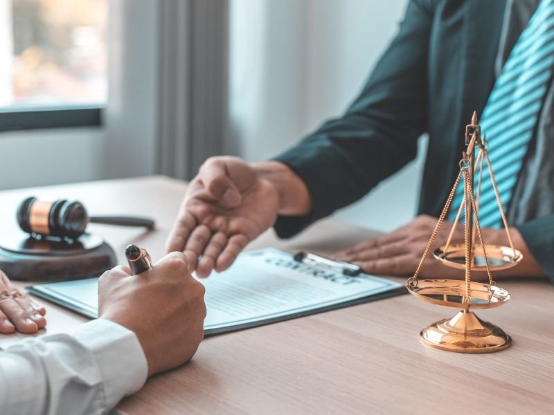 Consultoria Juridica sobre Acidente de Transito em Curitiba