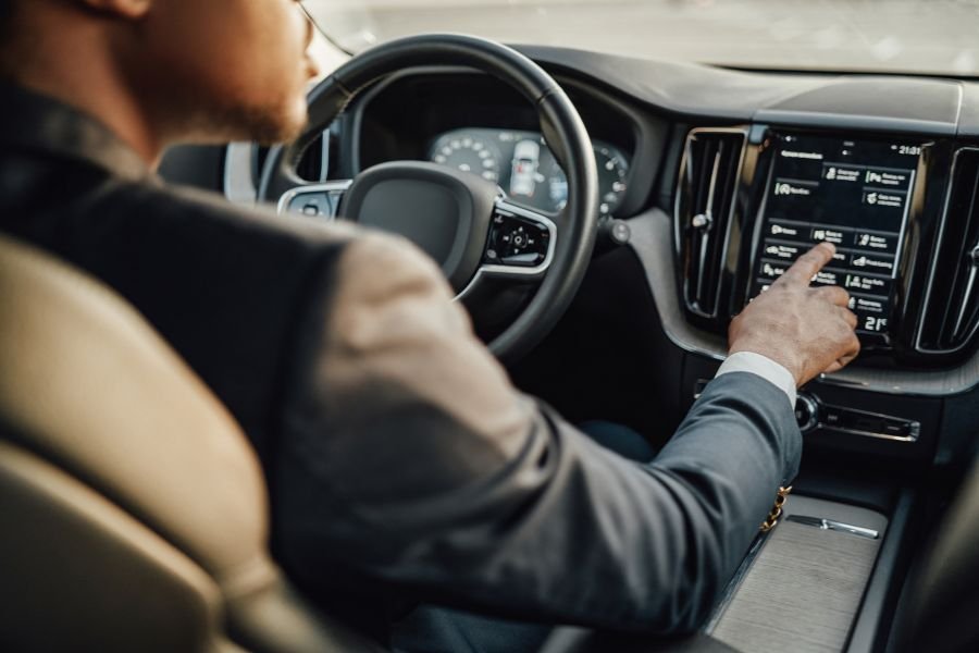 Multas de Trânsito em Curitiba Como Funciona a Defesa e o Recurso